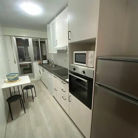 Centrico, Amplio Y Bonito Apartamento En Cambados Exterior foto